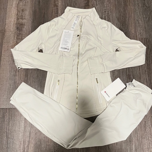 Lululemon define set - Picture 1 of 7